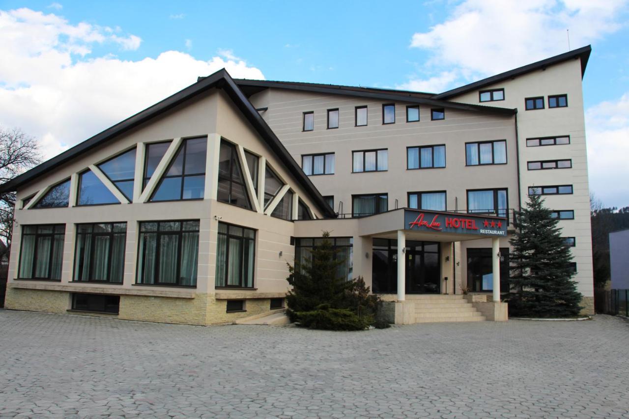 Hotel Ave Lux Négyfalu Kültér fotó